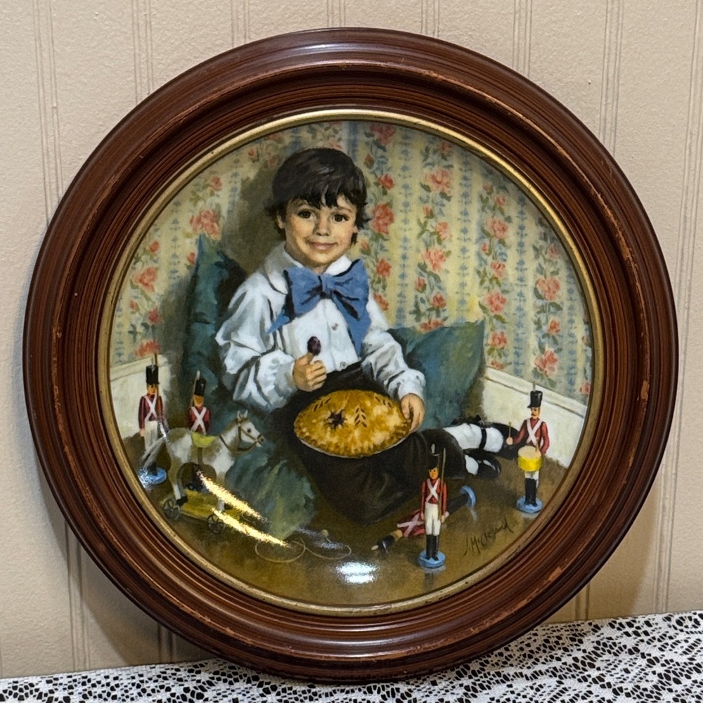 Reco Mother Goose "Little Jack Horner" Collectors Plate Wood Frame 1982
